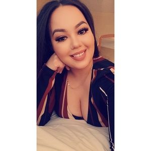 Meet your Posher, Sonia